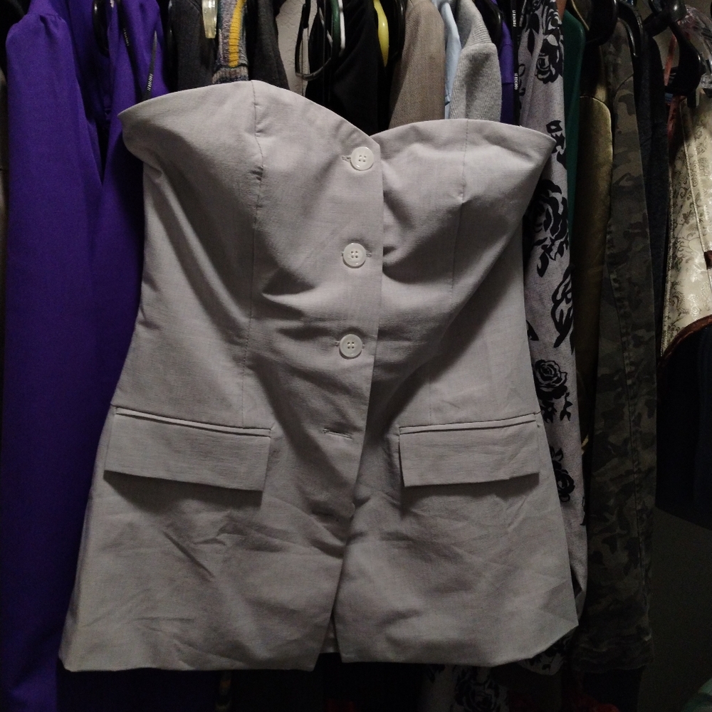 Stylish Gray Blazer